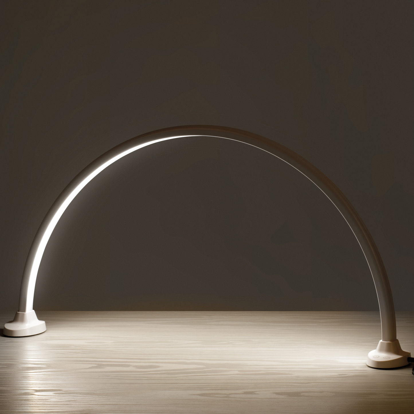 ARCO LED PROFESIONALNA STOLNA LAMPA