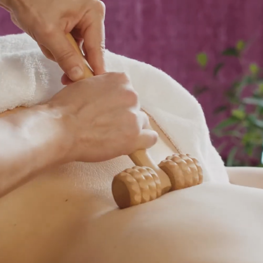 DRVENI MASAŽNI T-VALJAK